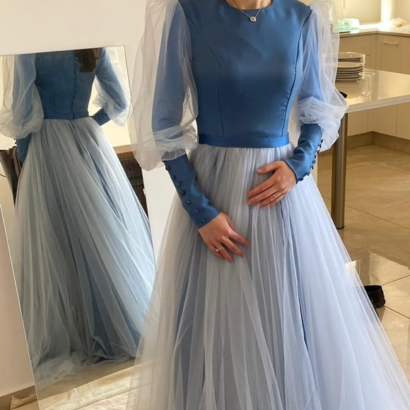 Custom made long sleeve dress - Picture 3 of 4